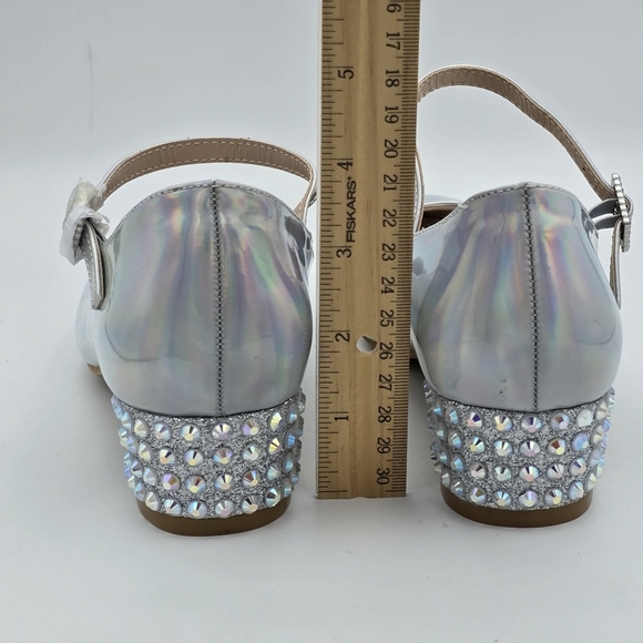 Badgley Mischka Girls Holographic Mary Jane Dress Heels, Siver, Big Grils 4 - Picture 10 of 16